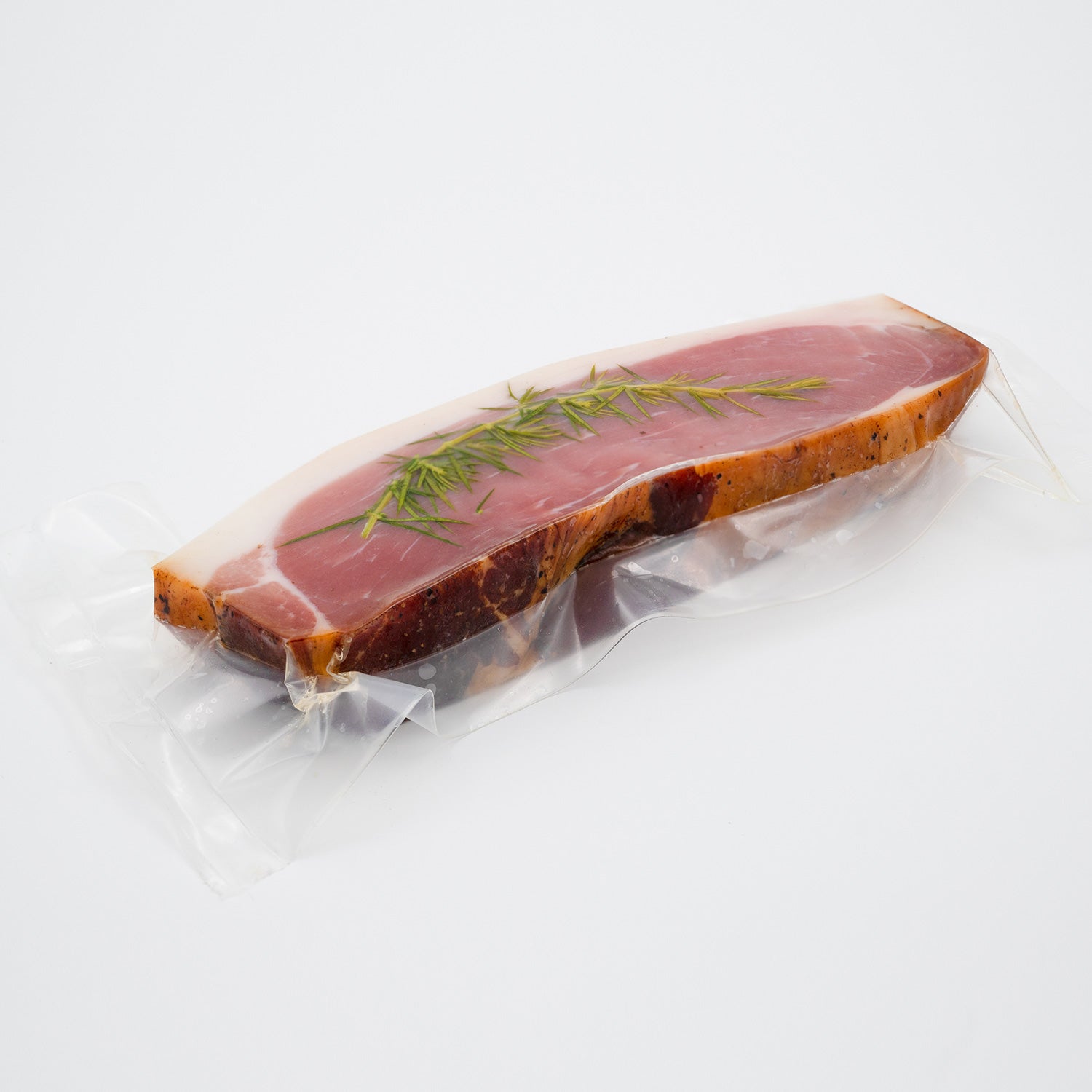 Wacholderscheiben (roher Schinken mit Wacholder gewürzt und geräuchert)